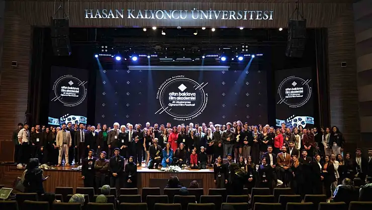 Altın Baklava Film Akademisi 9. Uluslararası Öğrenci Film Festivalinde ödüller sahiplerini buldu
