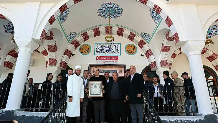 Araban'da 3 yeni cami ibadete açıldı