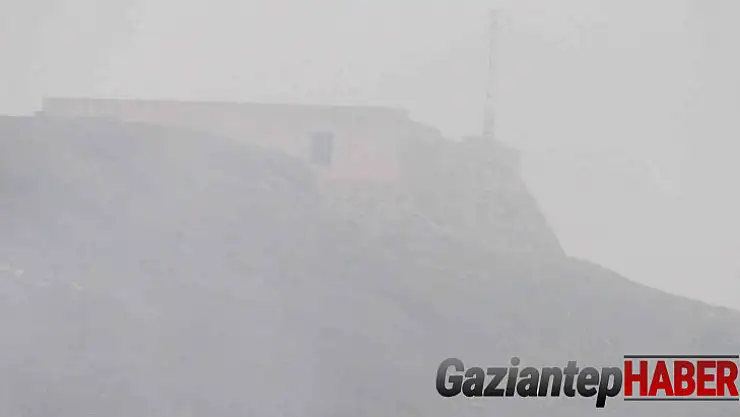 Araban'da sağanak yağış ve yoğun sis etkili oldu