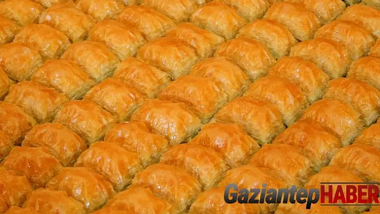 Ayasofya'daki ilk Cuma'da Antep baklavası ikram edilecek