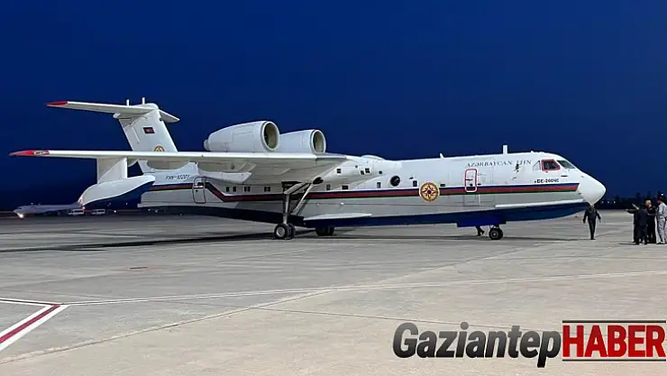 Azerbaycan'ın Marmaris orman yangını için gönderdiği amfibi uçak Muğla'ya geldi