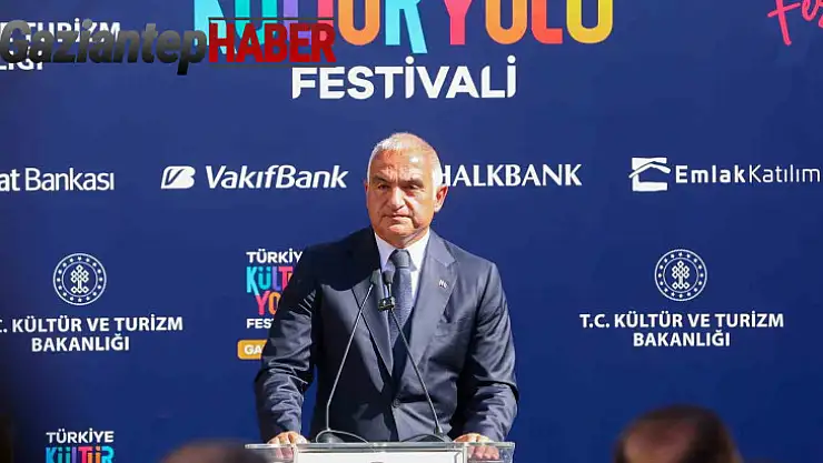 Bakan Ersoy: 'Türkiye, dünyada turizm konusunda ilk 5'te yer almaktadır'