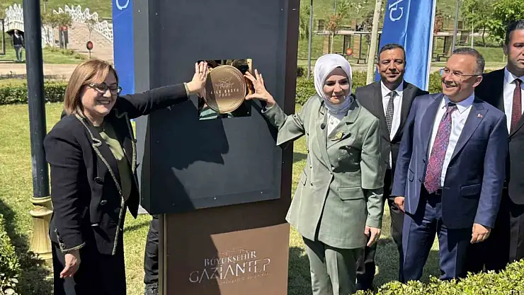 Bakan Göktaş'tan Türkiye'nin ilk hem erişilebilir hem de aile dostu ünvanını taşıyan parkına belge