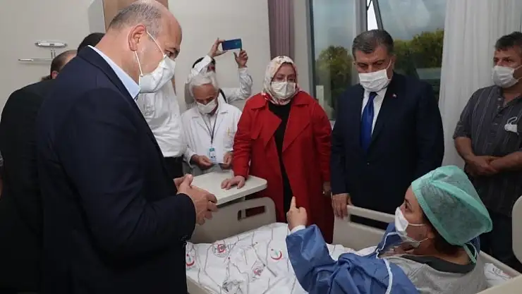 Bakanlar, fabrikadaki patlamada yaralanan çalışanları dinledi