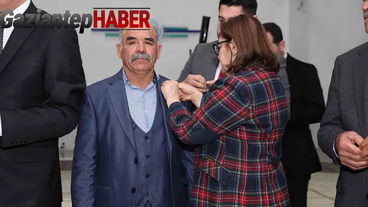 Başkan Şahin'in beyanname toplantısı sonrası flaş karar
