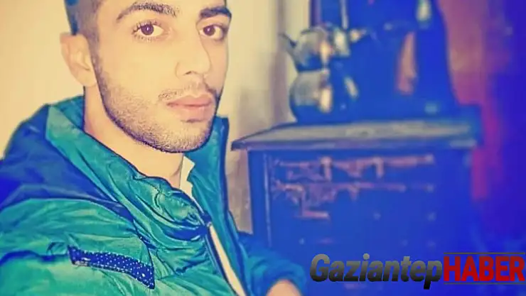 Berber koltuğunda öldürülen genç, son yolculuğuna uğurlandı