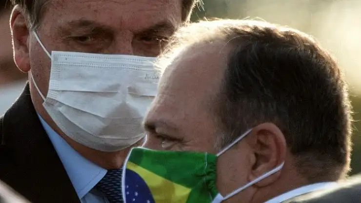 Brezilya Devlet Başkanı Bolsonaro, zorunlu maske takma yasa tasarısını veto etti
