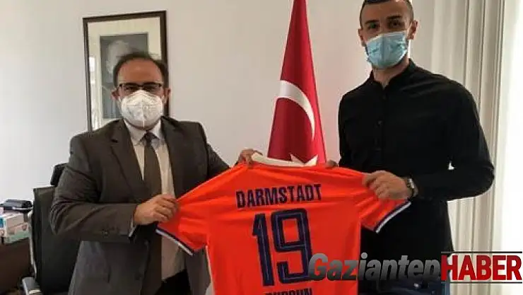 Bundesliga 2'nin gol kralı Serdar Dursun'a transfer teklifleri yağıyor