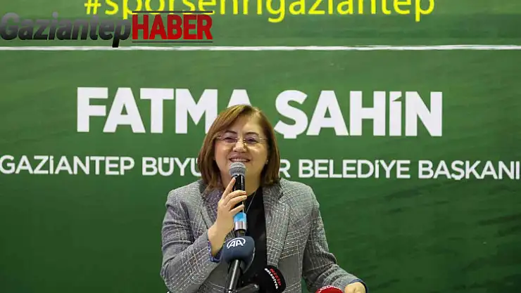 Büyükşehir, Nizip'te görev yapan öğretmenlere bisiklet dağıttı
