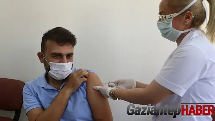 Covid-19 aşısı faz 3 denemeleri Gaziantep'te başladı