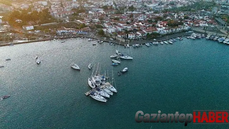 Depremin ana üstü havadan görüntülendi
