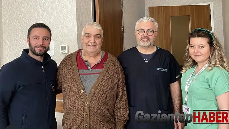 Depremzedelere yemek yaparken kalp krizi geçirdi