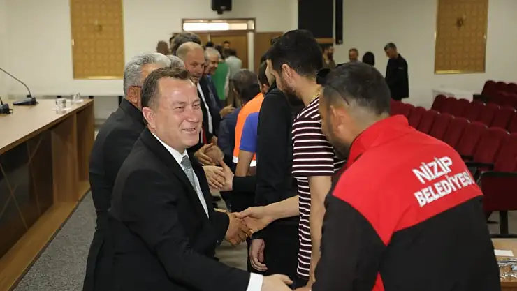 Doğan, personelleriyle bayramlaştı