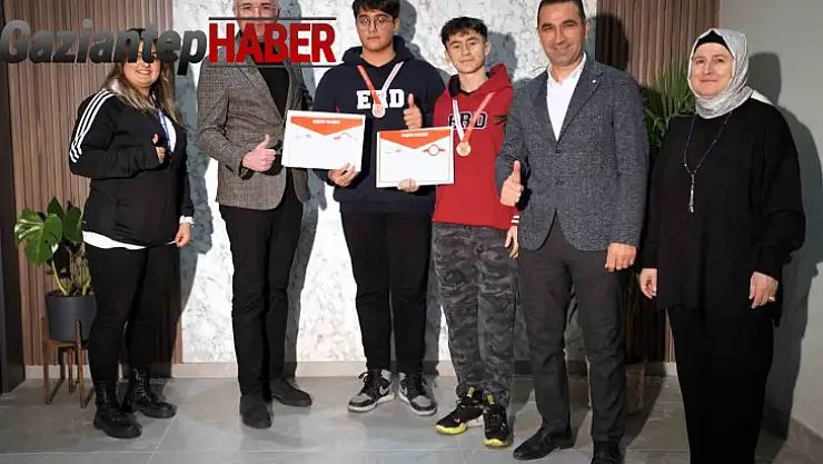Erdem Koleji yıldızları parlıyor