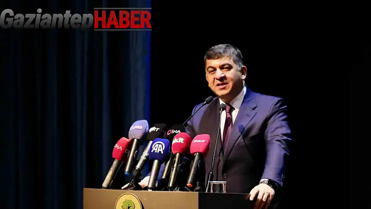 Fadıloğlu, tarihi aydınlatan 37. ve 38. eseri tanıttı