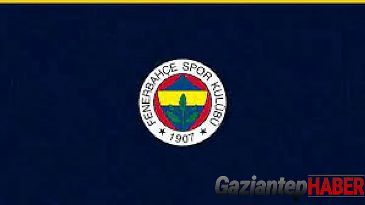 Fenerbahçe'de Mesut Özil ve Ozan Tufan kadro dışı bırakıldı.