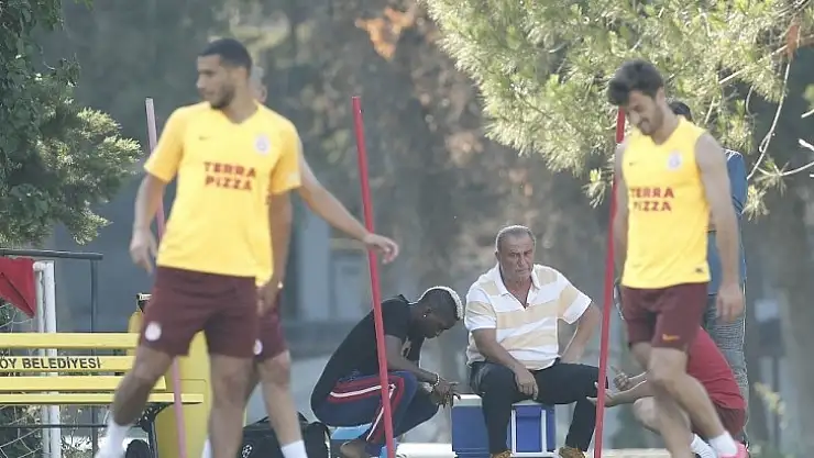 Galatasaray'da Onyekuru veda etti