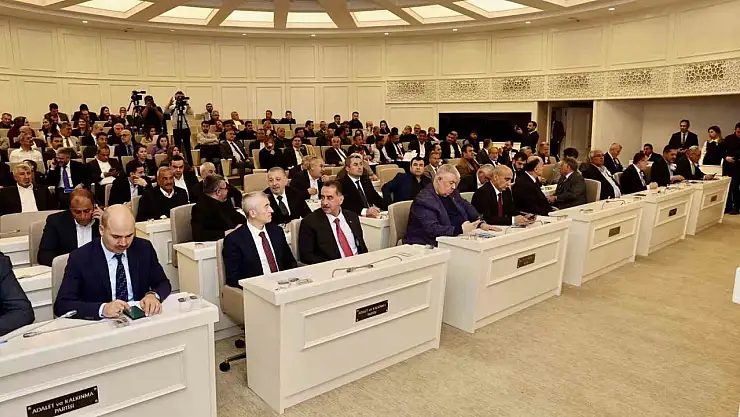 Gaziantep Büyükşehir Belediye Meclisi'nde encümen ve komisyon üyeleri belirlendi