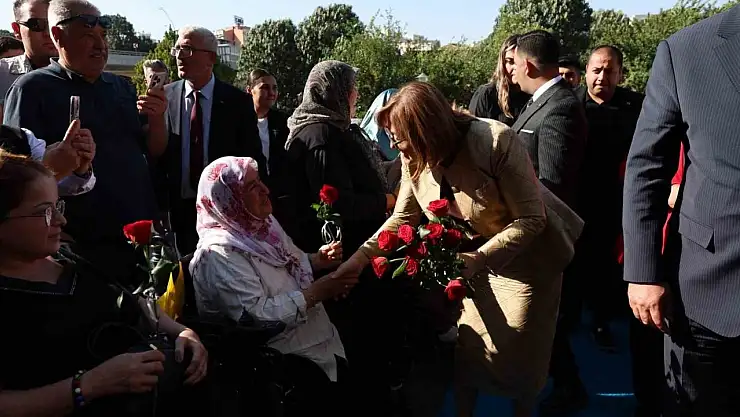Gaziantep Büyükşehir'den engellilere destek