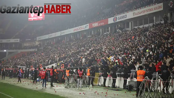 Gaziantep FK-Fenerbahçe maçında duygusal anlar