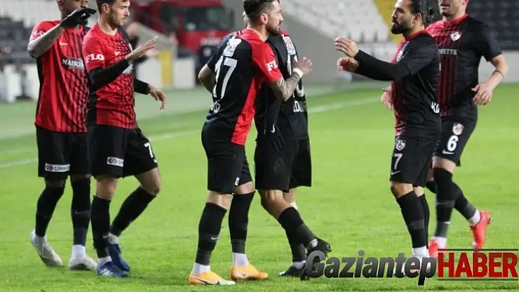 Gaziantep FK uzatmalarda yıkılıyor