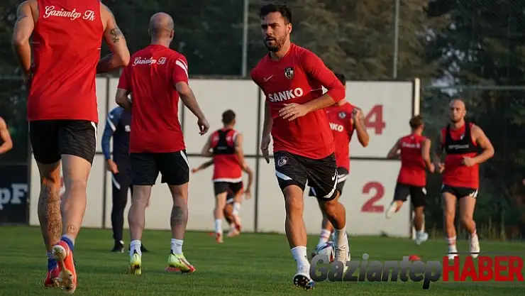 Gaziantep FK'ya 14 oyuncu geldi, 13 oyuncu gitti