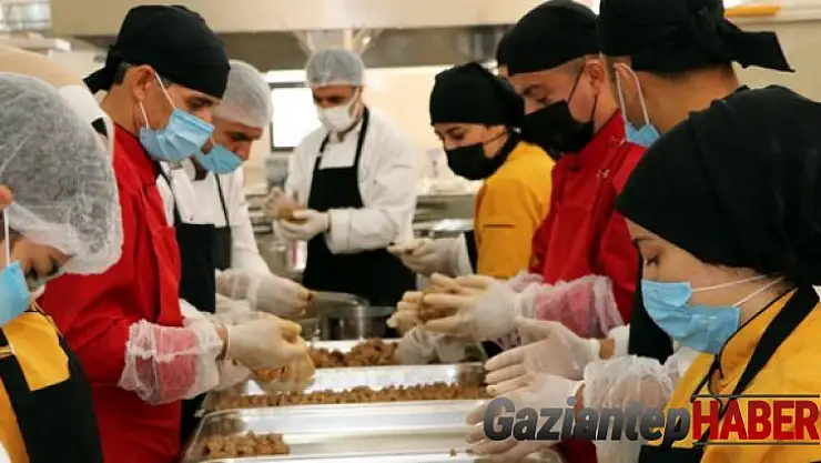 GAZİANTEP'TE 12 BİN ÖĞRENCİNİN YEMEĞİ BU OKULDA PİŞİYOR