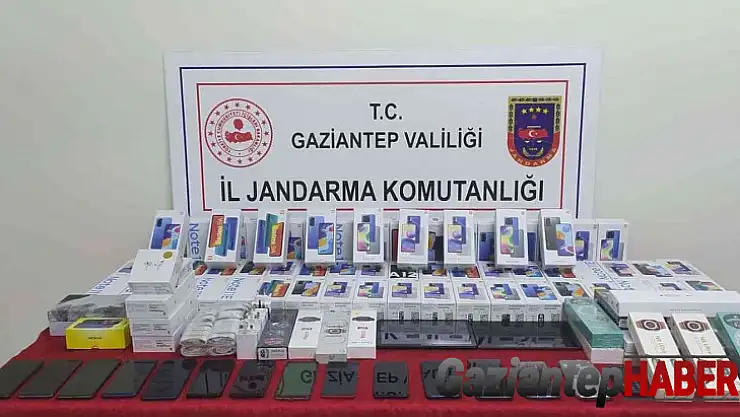 Gaziantep'te 1,5 milyon liralık kaçak teknolojik ürün ele geçirildi