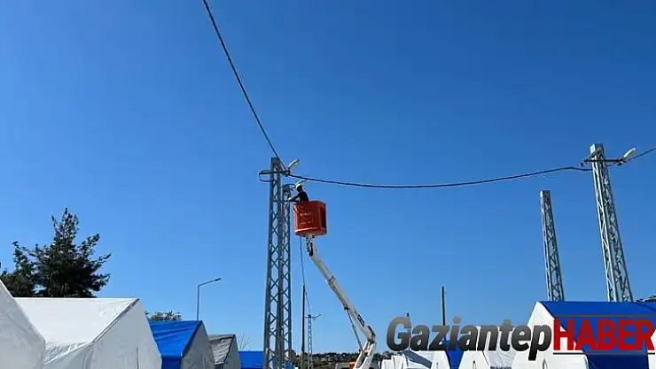 Gaziantep'te çadır kentlere enerji sağlandı