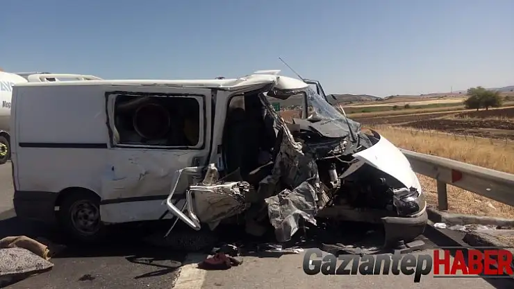 Gaziantep'te feci kaza: 2'si ağır 10 yaralı