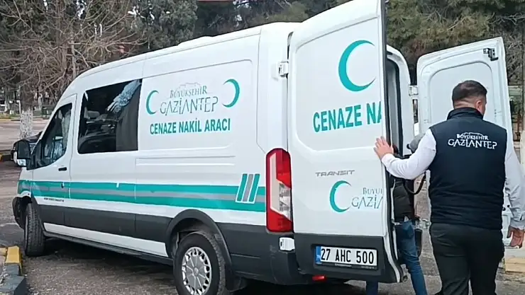 Gaziantep'te husumetli ailelerin kavgasında yaralanan hamile kadın ve bebeği kurtarılamadı