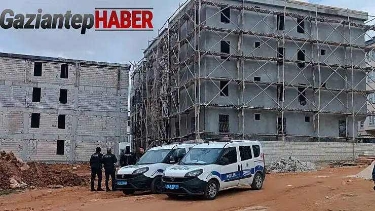 Gaziantep'te inşaat iskelesi çöktü: 1 ölü, 2 yaralı