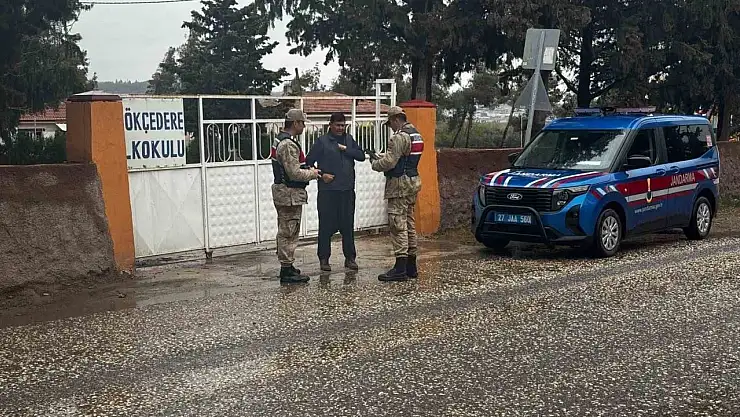 Gaziantep'te jandarmadan okul çevrelerinde huzur-güven uygulaması