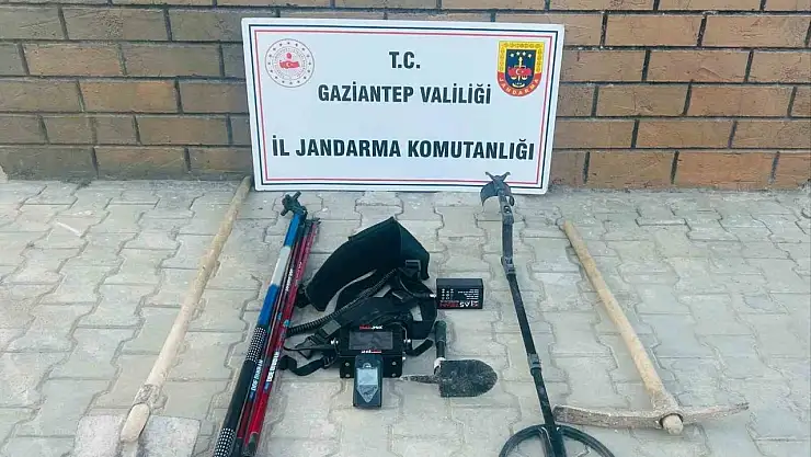 Gaziantep'te kaçak kazı yapan 9 şüpheli yakalandı