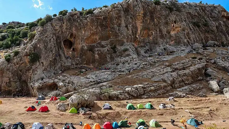Gaziantep'te Köklüce Kanyonu Tırmanış Şenliği ile heyecan üst seviyeye çıktı