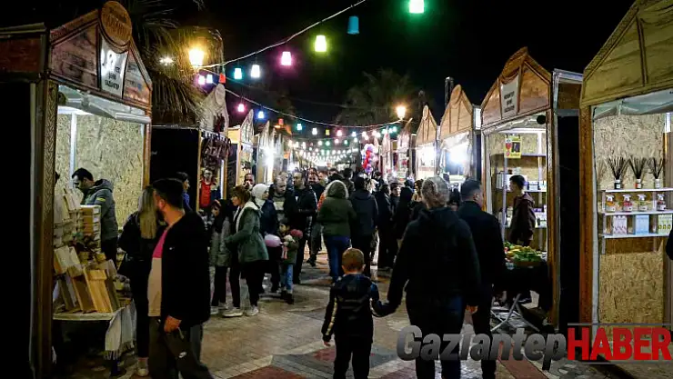 Gaziantep'te Ramazan sokağına yoğun ilgi