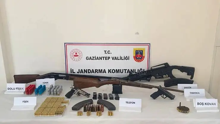 Gaziantep'te silah kaçakçılığı operasyonu: 5 gözaltı