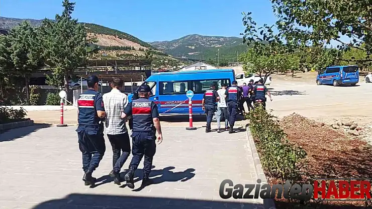 Gaziantep'te uyuşturucu operasyonu: 4 şahıs tutuklandı