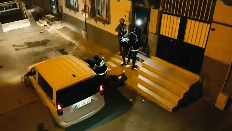 Gaziantep'te uyuşturucu ticareti yapan örgüt çökertildi: 31 kişi yakalandı