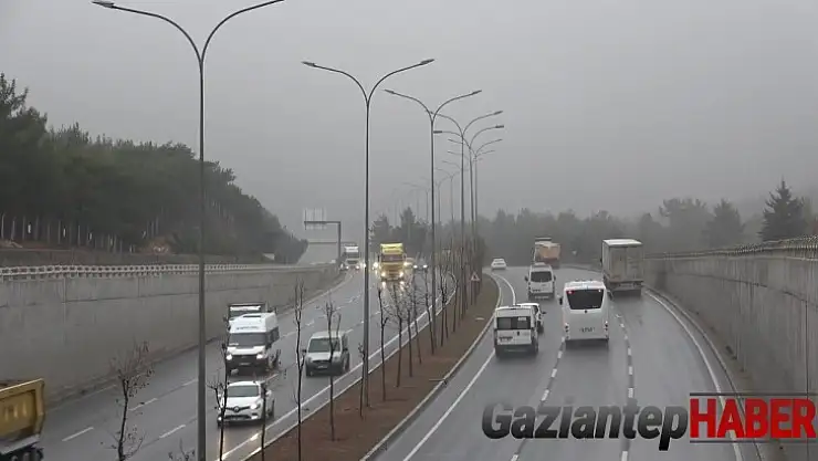 Gaziantep'te yağmur ve sis etkili oldu