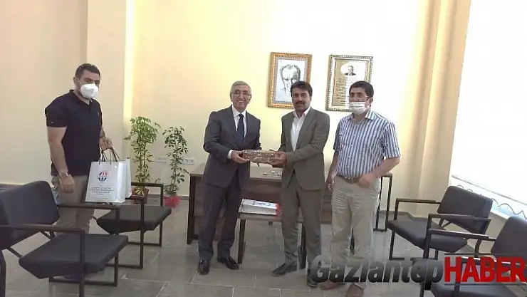 Gaziantep Üniversitesi ve Besni Belediyesi'nden İlçedeki Suriyeli Göçmenlere Yönelik Türkçe Eğitimi ve Entegrasyon Desteği