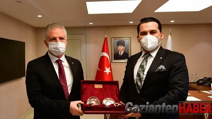 Genç girişimciler örnek oluyor