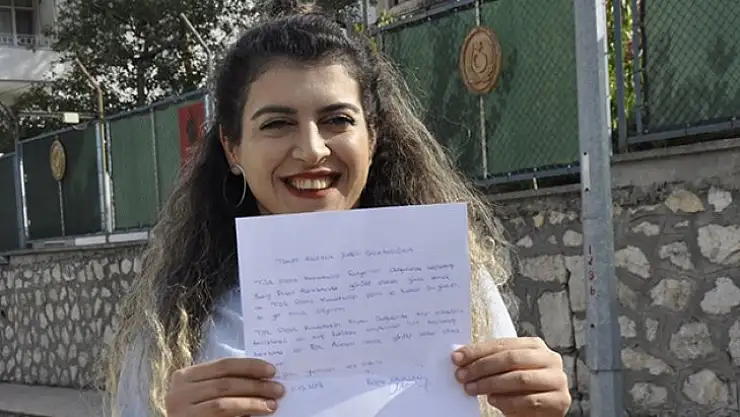 Genç kadın, Barış Pınarı Harekatına katılmak için dilekçe verdi