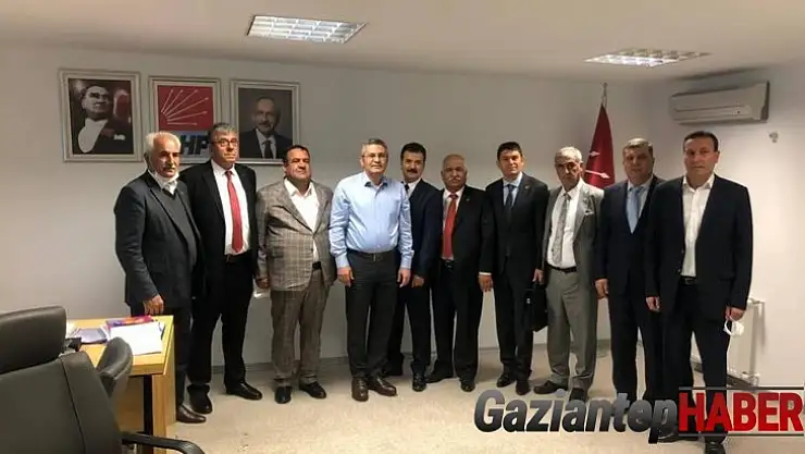 Görevden alınan ilçe başkanları Ankara'da