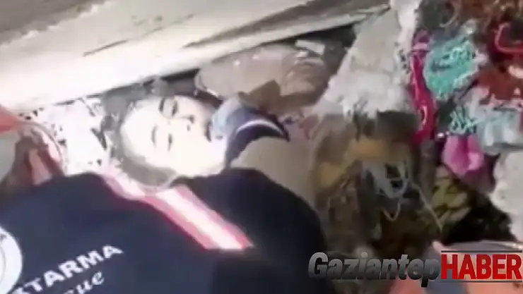 Günler sonra enkaz altında ilk su