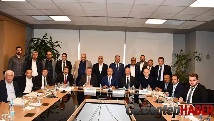 Halıcılar İstanbul'da toplandı
