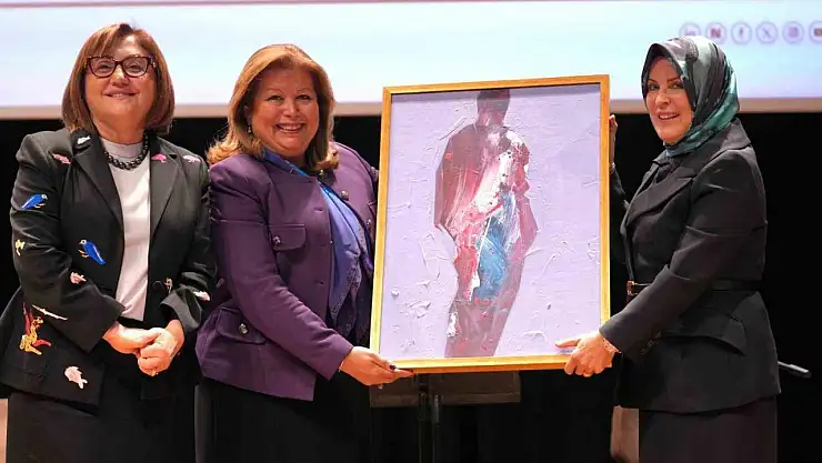 Hasan Kalyoncu Üniversitesi'nde 24 Kasım Öğretmenler Günü coşkusu