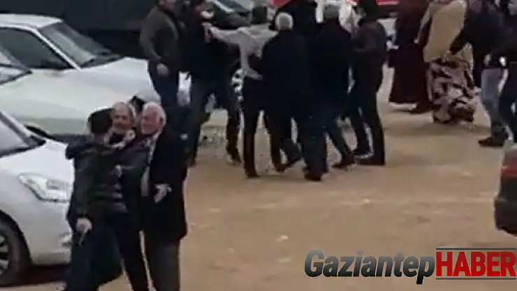 Hasta ziyaretine gelen akrabalar arasında silahlı kavga