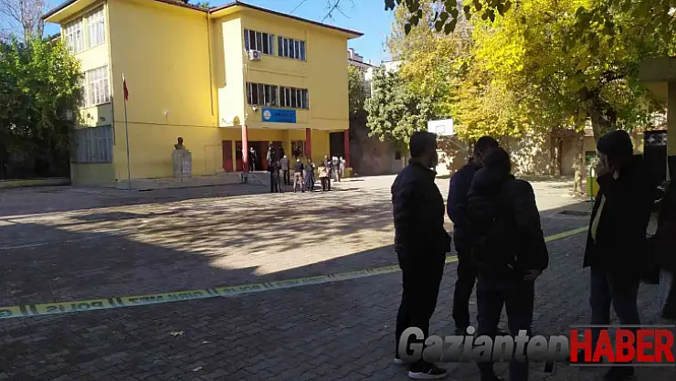 Gaziantep'te ilkokulda yangın paniği