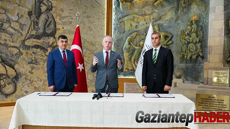 İmzalar, öğretmenler ortaokulu için atıldı